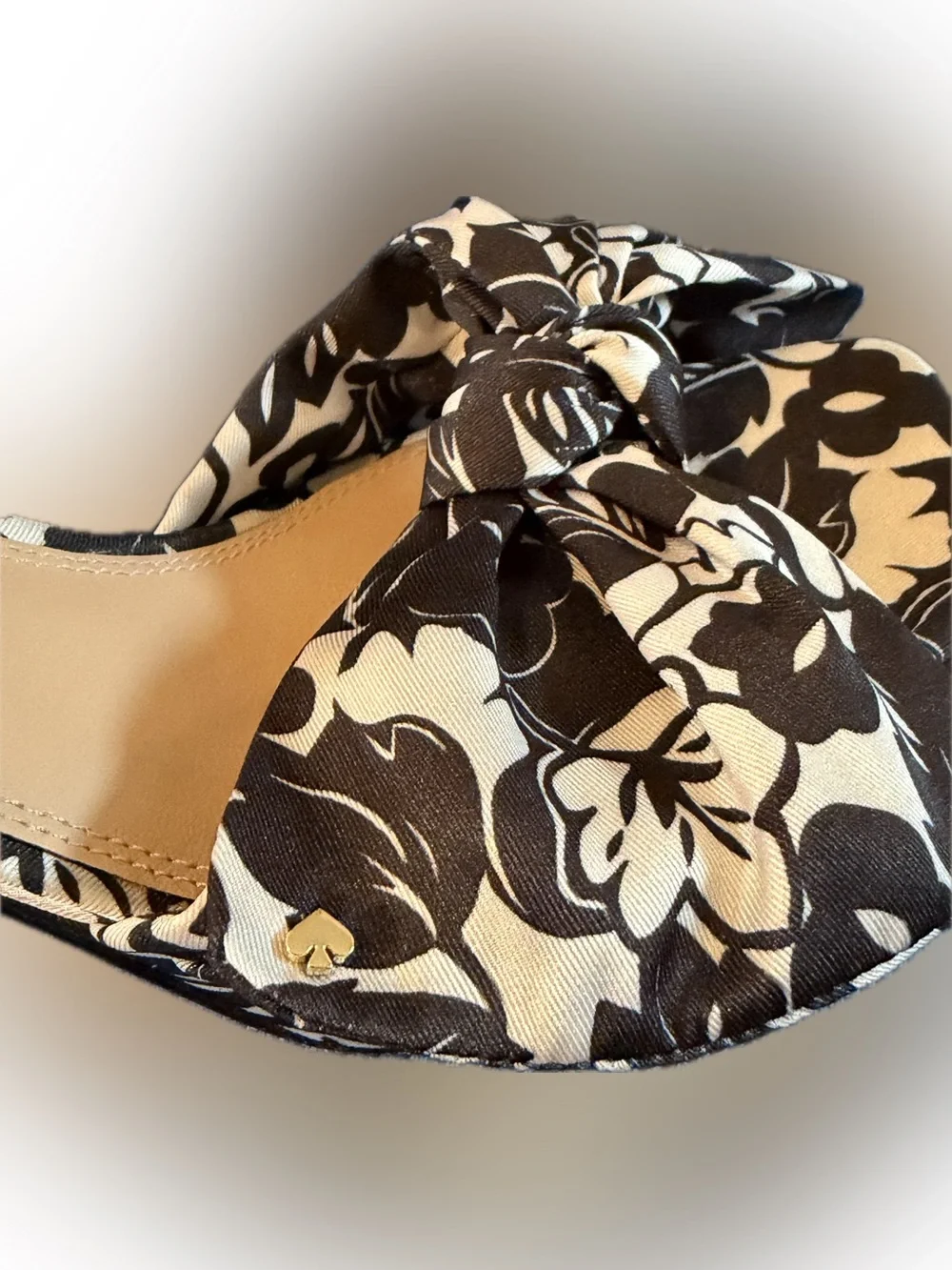 Kate Spade Lucie Tropical Foliage Black & White Platform Sandals, 8B=M NWT